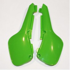 TAMPAS LATERAIS UFO KX60 '84/04 VERDE - KA02785/026